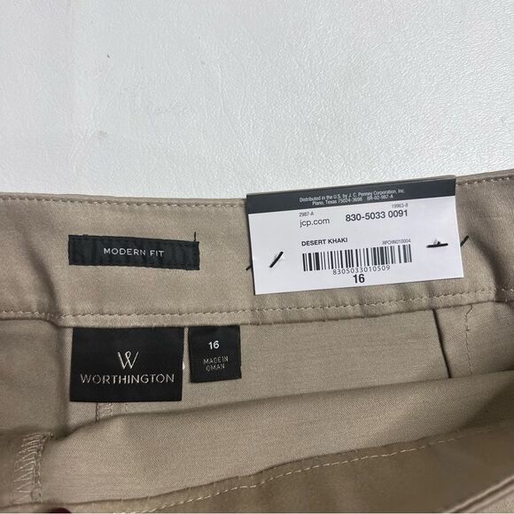 NWT Worthington Tan Flat Front Shorts Classic Chino Design - Picture 2 of 5